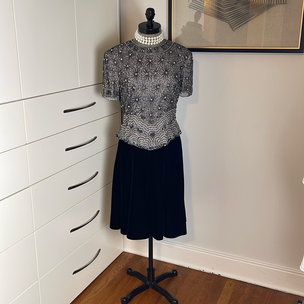 Beautiful velour black skirt.